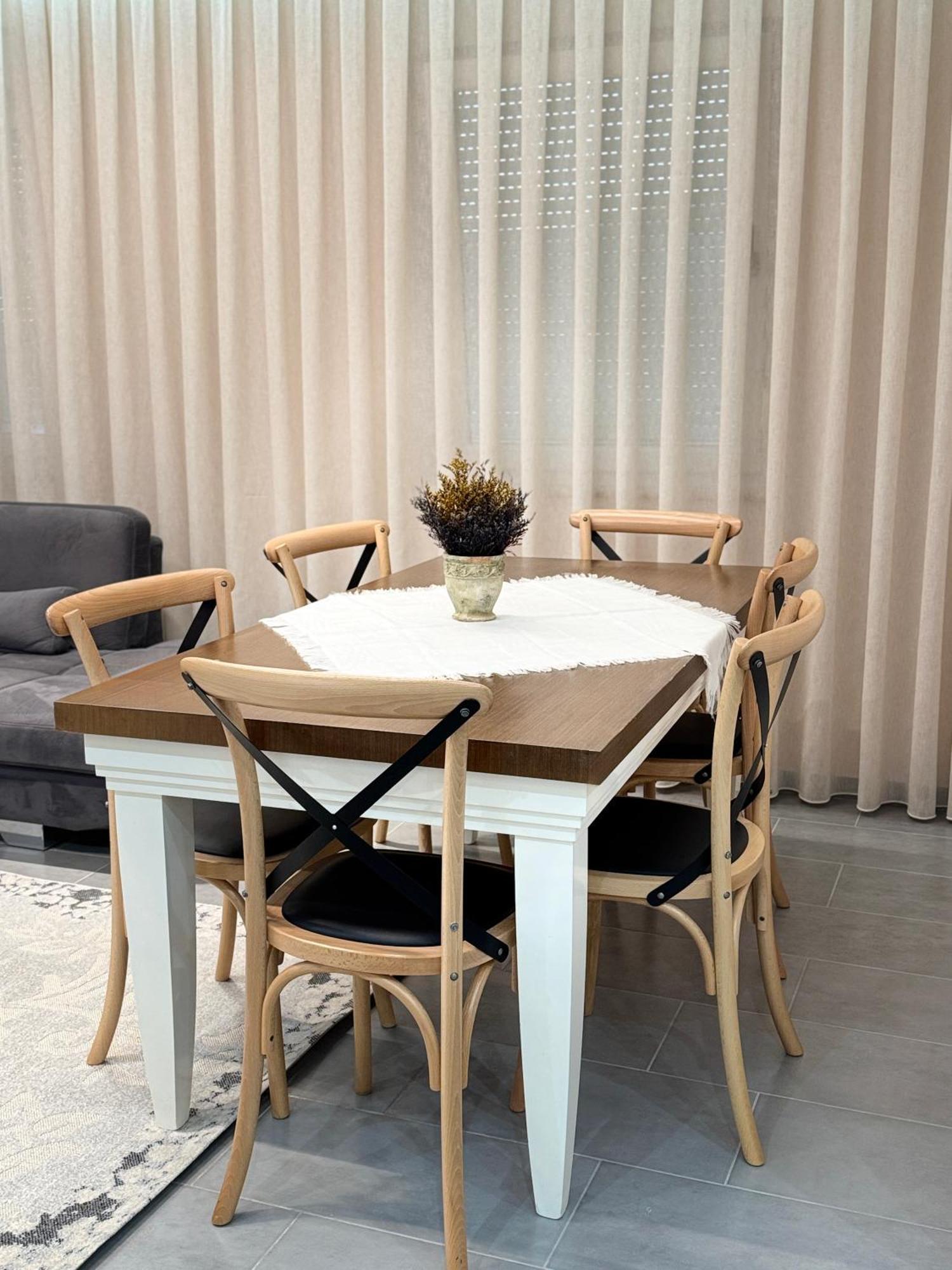 אלבסאן Basilico Apartment מראה חיצוני תמונה
